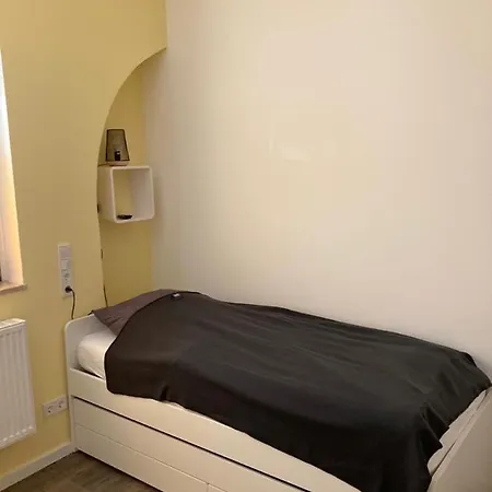 Bergs Bahnhof * Ralingen