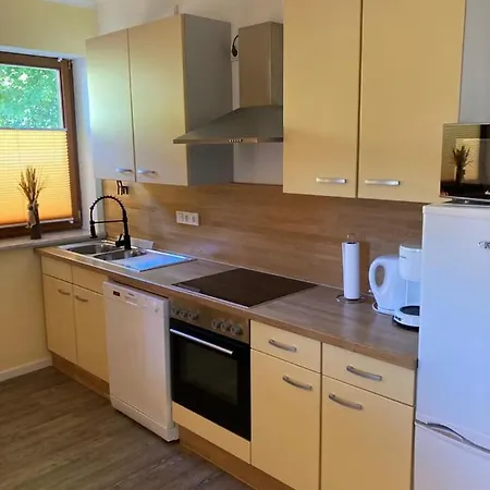 Bergs Bahnhof * Ralingen