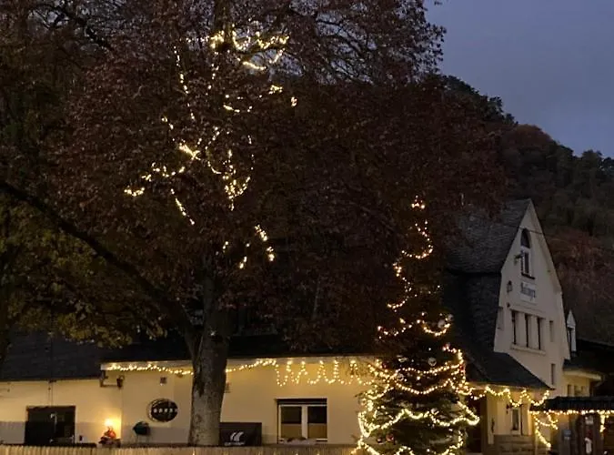 Bergs Bahnhof Ralingen